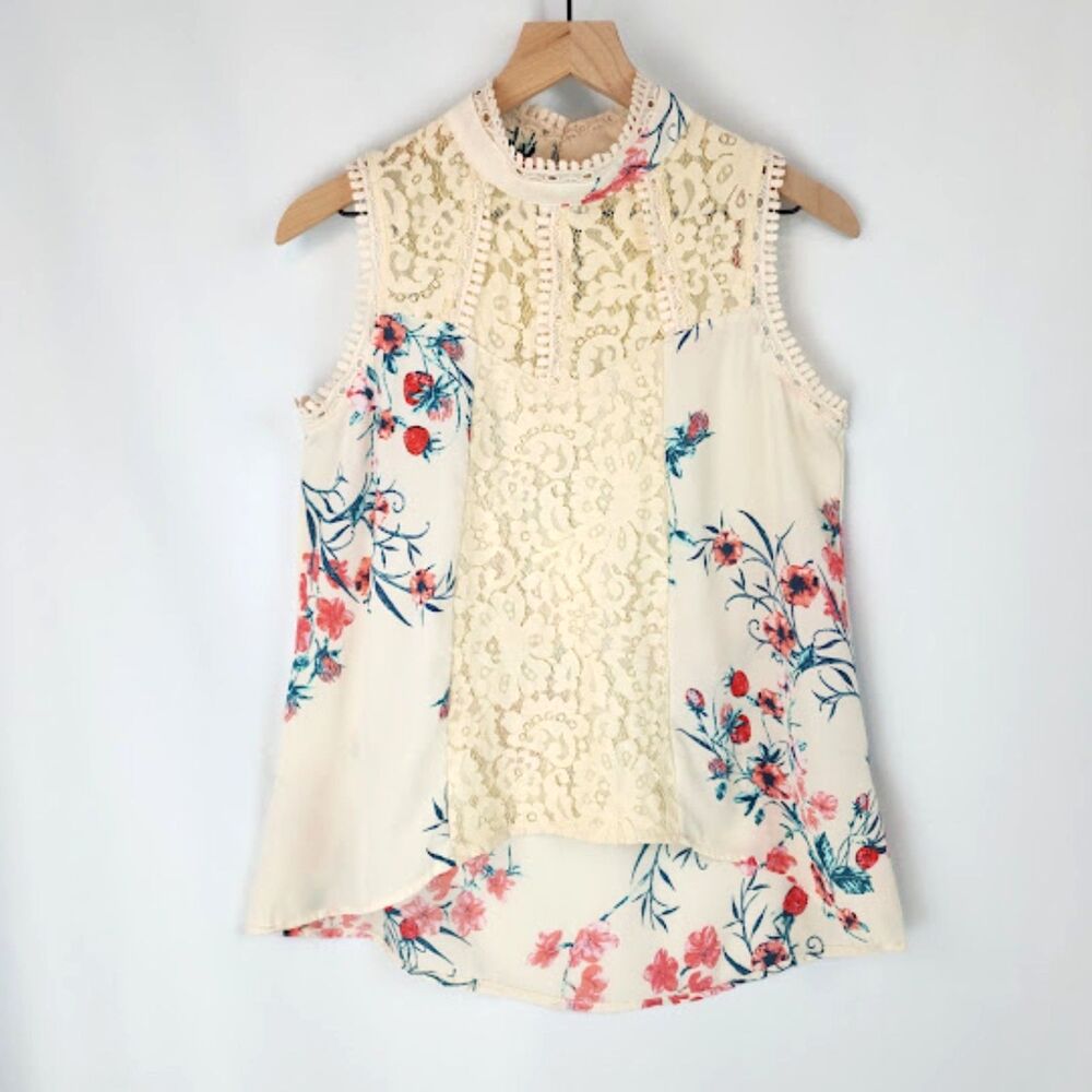 Self Esteem Women's Cottagecore Lace Strawberry Top Size L